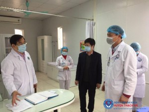 Khám và điều trị người nhiễm COVID-19 từ cơ sở