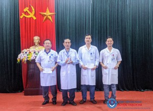 Chào cờ đầu tháng 3/2020: Chuẩn bị văn kiện Đại hội Đảng bộ Bệnh viện; Tiếp tục thực tiện tốt công tác phòng chống dịch Covid-19