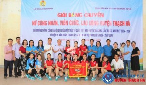 Đội bóng chuyền nữ Trung tâm Y tế huyện Thạch Hà đạt giải Nhì "Giải bóng chuyền nữ công nhân, viên chức, người lao động huyện Thạch Hà" năm 2024