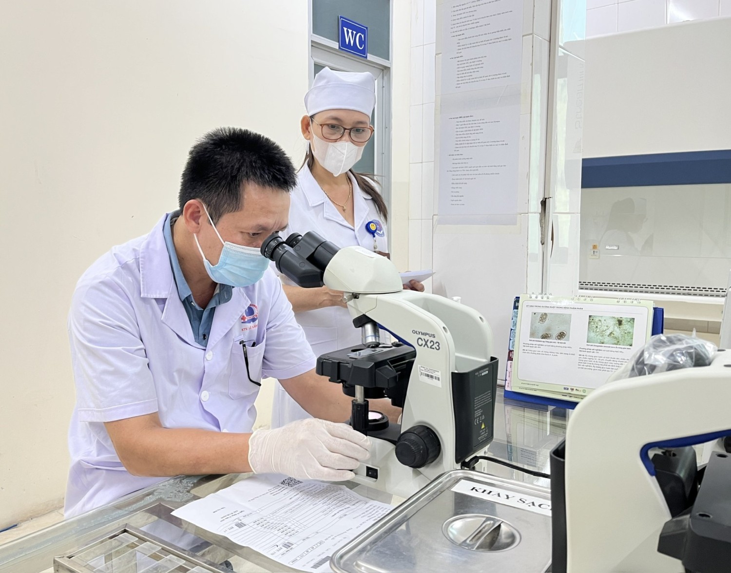 BÁC SĨ BỆNH VIỆN DA LIỄU TRUNG ƯƠNG KHÁM, TƯ VẤN VÀ CHẨN ĐOÁN BỆNH DA LIỄU TẠI TRUNG TÂM Y TẾ THẠCH HÀ